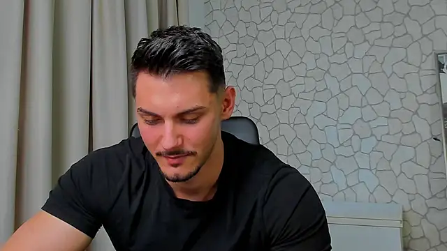 Snapshot of ClintMasters chatting on 03.20.25 ClintMasters online show from 03.20.25