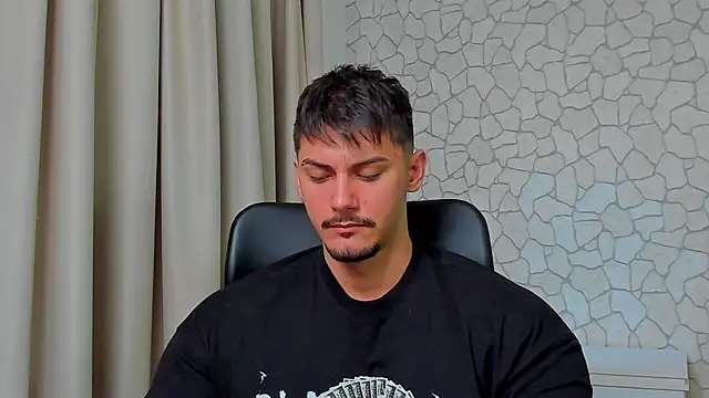 Snapshot of ClintMasters chatting on 03.22.25 ClintMasters online show from 03.22.25