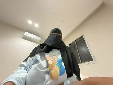 Submissive Arab online show from 12.02.25