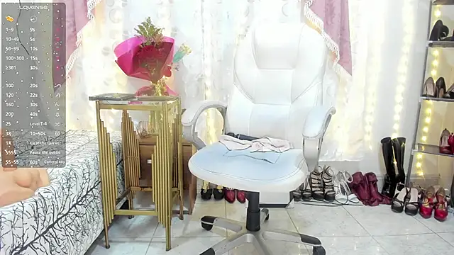 Chanel Doll  online show from 02.14.25