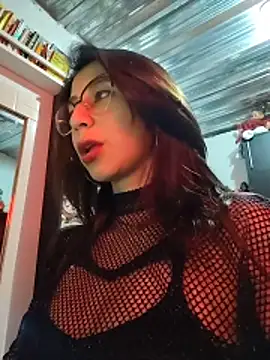 kateeen18 online show from 12.22.25