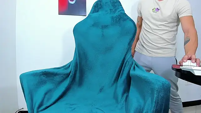 lazzon bastion online show from 01.24.25