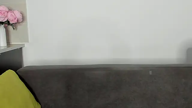 miss emily  online show from 01.12.25