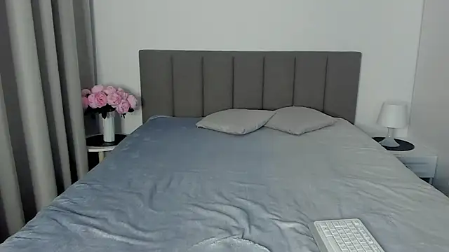 miss emily  online show from 02.24.25