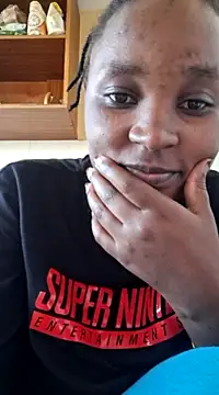 Samia Queen online show from 12.14.24