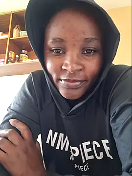 Samia Queen online show from 01.05.25