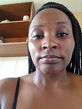 Samia Queen online show from 01.31.25