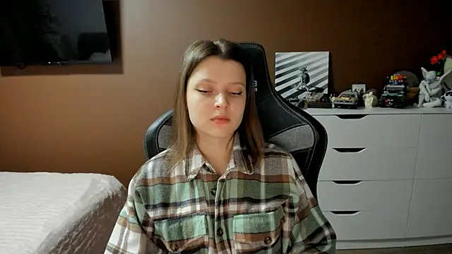 SoniNesti online show from 03.12.26