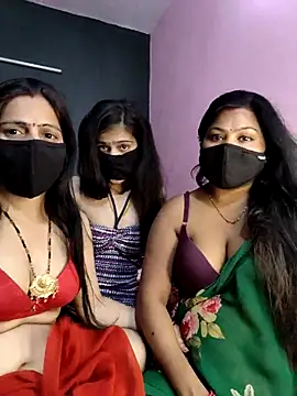 cutee  crazy online show from 02.28.26