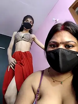 cutee  crazy online show from 04.04.26