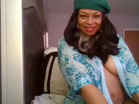 MSweetLindaParks online show from 01.25.25