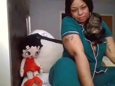 MSweetLindaParks online show from 01.29.25