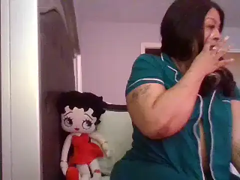 MSweetLindaParks online show from 01.29.25