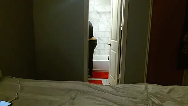 MSweetLindaParks online show from 02.15.26