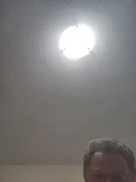 Snapshot of Hans04051972 chatting on 11.15.25 Hans04051972 online show from 11.15.25