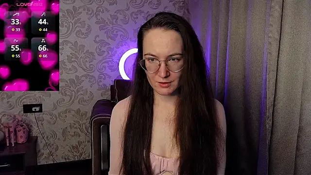 Snapshot of AgnesGraham chatting on 03.14.26 AgnesGraham online show from 03.14.26