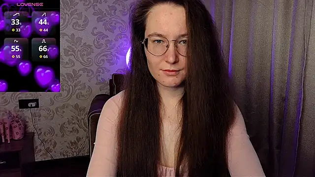 Snapshot of AgnesGraham chatting on 03.15.26 AgnesGraham online show from 03.15.26