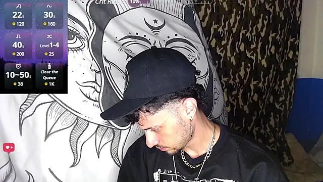 Snapshot of Apolo_S chatting on 01.05.25 Apolo S online show from 01.05.25