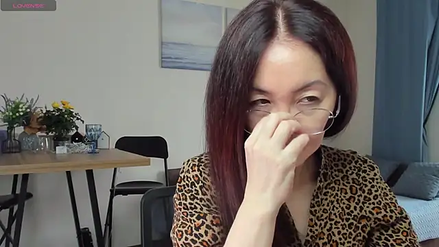 AvroraSakura online show from 02.24.25