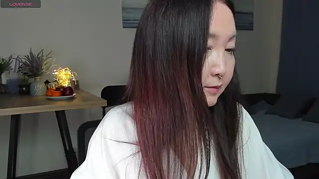 AvroraSakura online show from 03.19.25