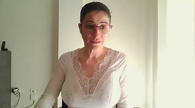 Sanada hot online show from 02.03.25