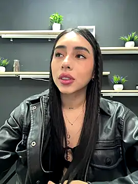 isabella jade online show from 11.27.25