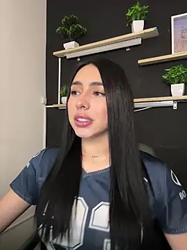 isabella jade online show from 01.14.26