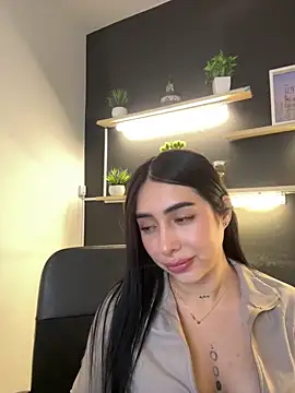 Snapshot of isabella_jade chatting on 02.10.26 isabella jade online show from 02.10.26