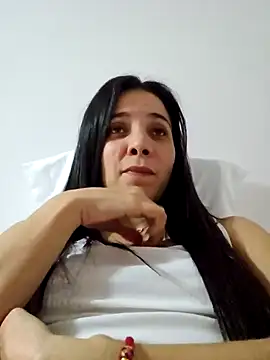 miaeyes online show from 01.06.25