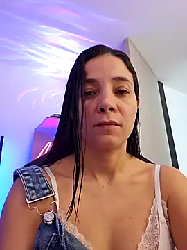 miaeyes online show from 01.16.26