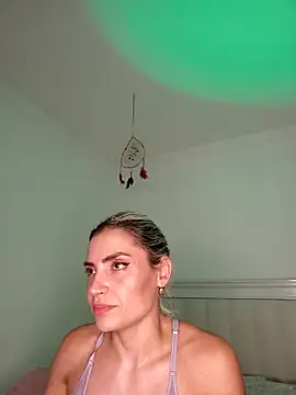 ASHLEY BLAIR online show from 09.18.25