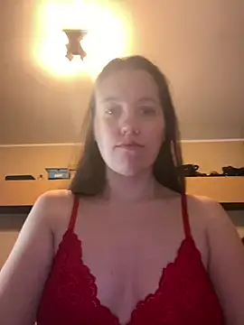 Snapshot of Nicole-Ray chatting on 02.24.25 Nicole-Ray online show from 02.24.25