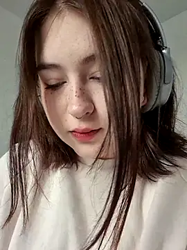 Yammy Yumi online show from 10.12.25