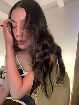 Snapshot of SelenaStone chatting on 06.19.26 SelenaStone online show from 06.19.26
