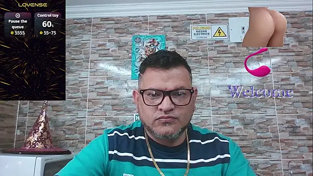 SexDiffrent online show from 10.31.25