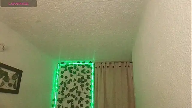 SexDiffrent online show from 12.22.25