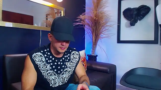 Markboyl online show from 10.14.25