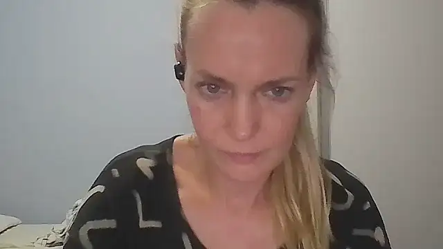 Annylove1 online show from 02.04.26