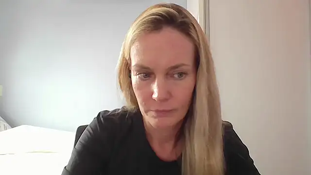 Annylove1 online show from 02.11.26