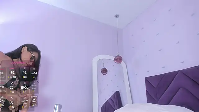 haileystone online show from 10.08.25