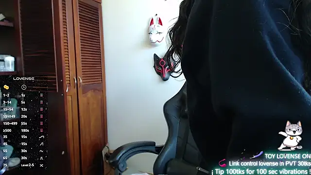 Snapshot of cat_salo chatting on 01.14.25 cat salo online show from 01.14.25