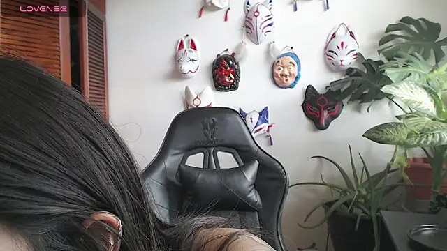 Snapshot of cat_salo chatting on 03.21.25 cat salo online show from 03.21.25