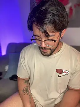 Snapshot of Im_sophiie chatting on 03.21.25 Im sophiie online show from 03.21.25