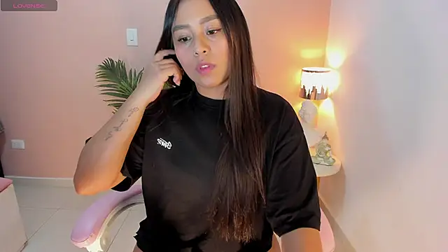 Ciara8 online show from 10.27.25