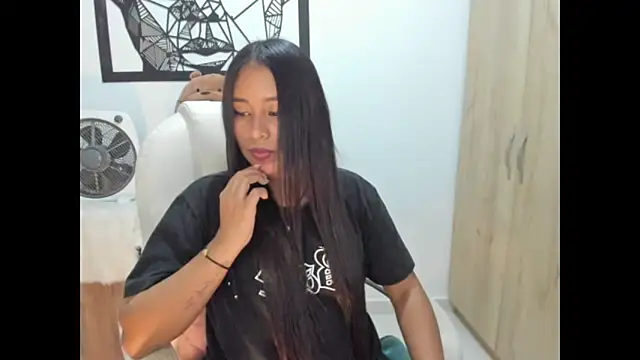 Snapshot of Ciara8 chatting on 07.02.26 Ciara8 online show from 07.02.26