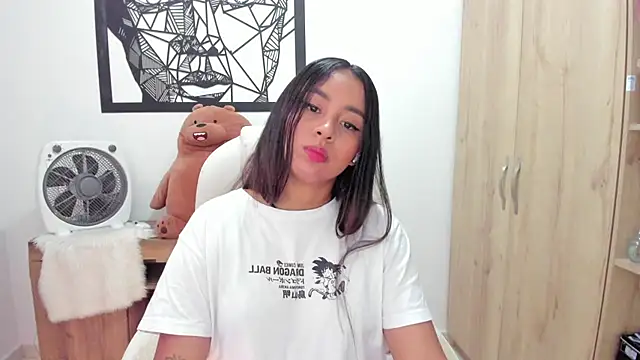 Snapshot of Ciara8 chatting on 07.08.26 Ciara8 online show from 07.08.26
