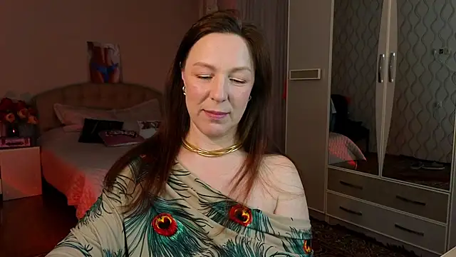 vanessawis  online show from 01.29.25