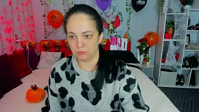 Snapshot of DarlingMilf chatting on 11.11.25 DarlingMilf online show from 11.11.25