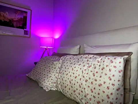  sloane online show from 12.17.25