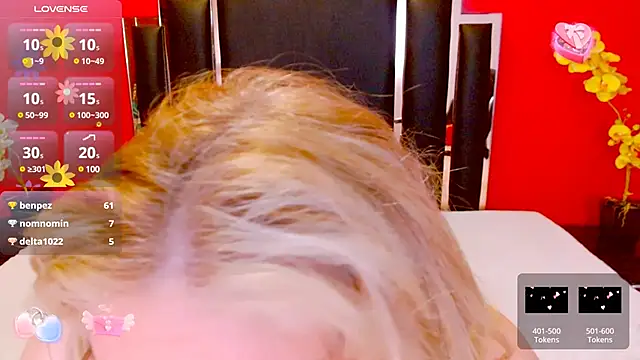 Nayla Garner online show from 03.04.25